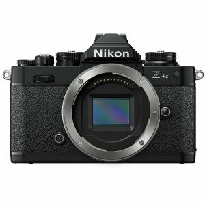 Nikon FOTOAPARAT Zfc + 18-140mm VR (crni)